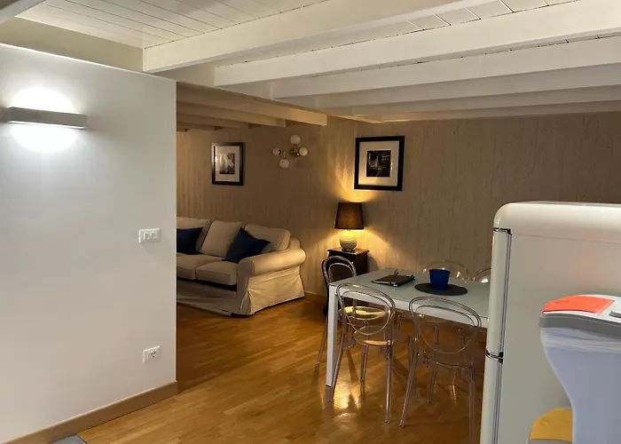 Assunta Domus 4* Rome