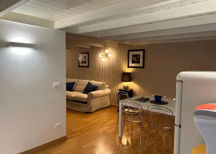 Assunta Domus Guest house 4*
