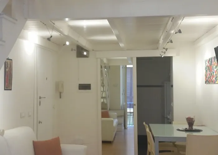Assunta Domus 4* Rome